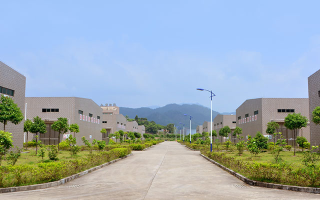 環(huán)氧地坪漆有哪些特征?